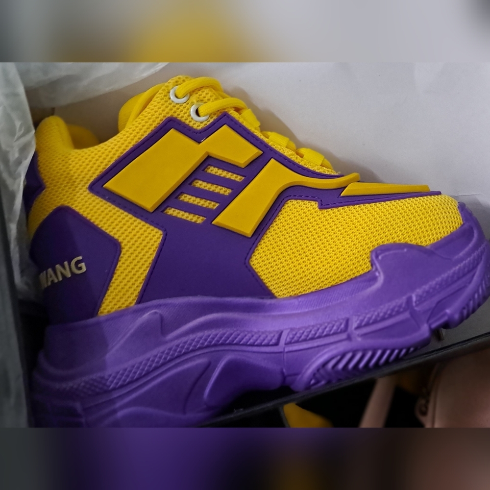 Anthony Wang Sneaker sz 8